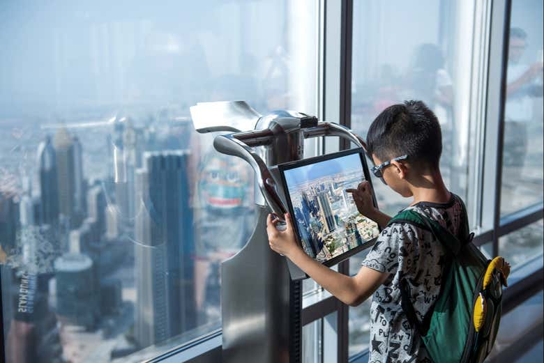 Vue du 125e étage du Burj Khalifa