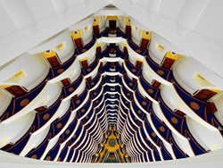 Burj Al Arab, hall principal vu d'en haut