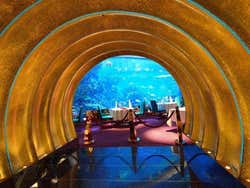 Burj Al Arab, entrée du restaurant Al Mahara