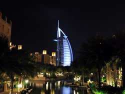 Burj Al Arab depuis Souk Madinat Jumeirah