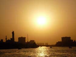 Dubai Creek au coucher de soleil