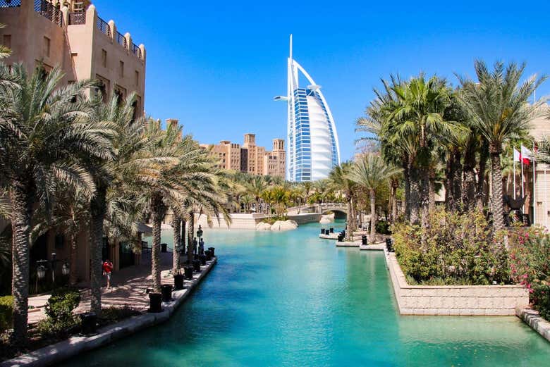 Vue sur l'Hotel Burj Al Arab