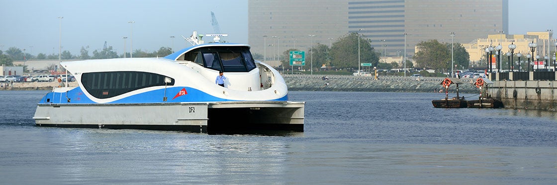 Ferry de Dubaï
