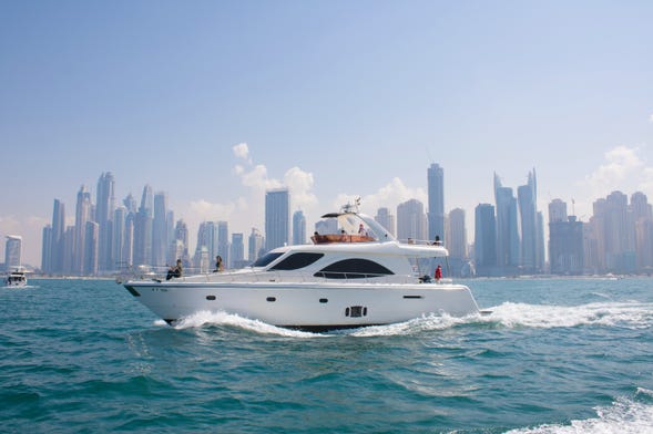 Balade en yacht à Dubaï